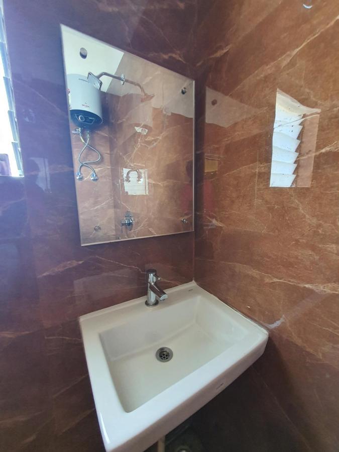 Hotel Deo Volente Sivasagar Luaran gambar