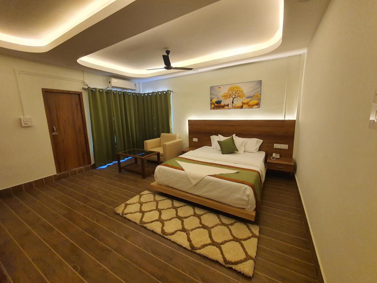 Hotel Deo Volente Sivasagar Luaran gambar
