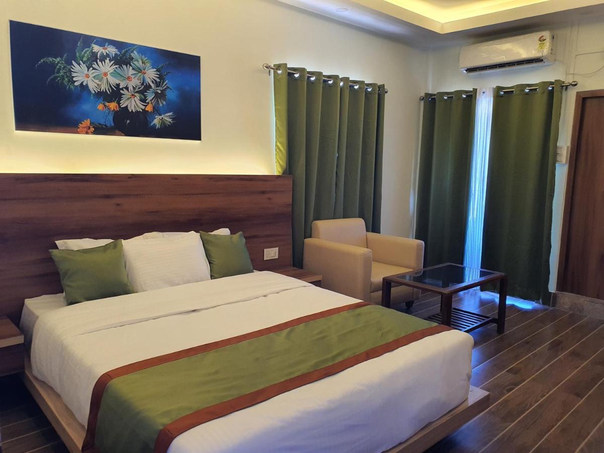 Hotel Deo Volente Sivasagar Luaran gambar