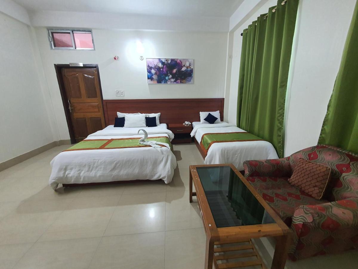 Hotel Deo Volente Sivasagar Luaran gambar