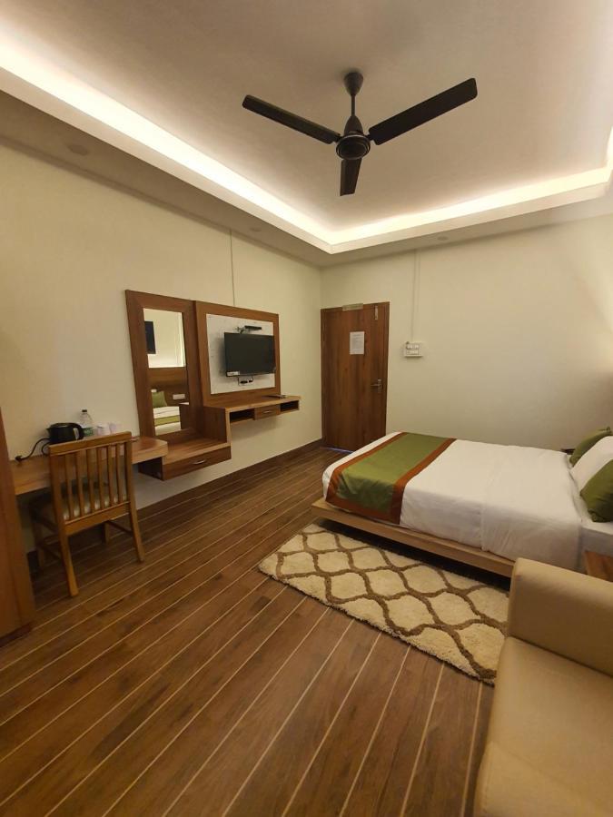 Hotel Deo Volente Sivasagar Luaran gambar